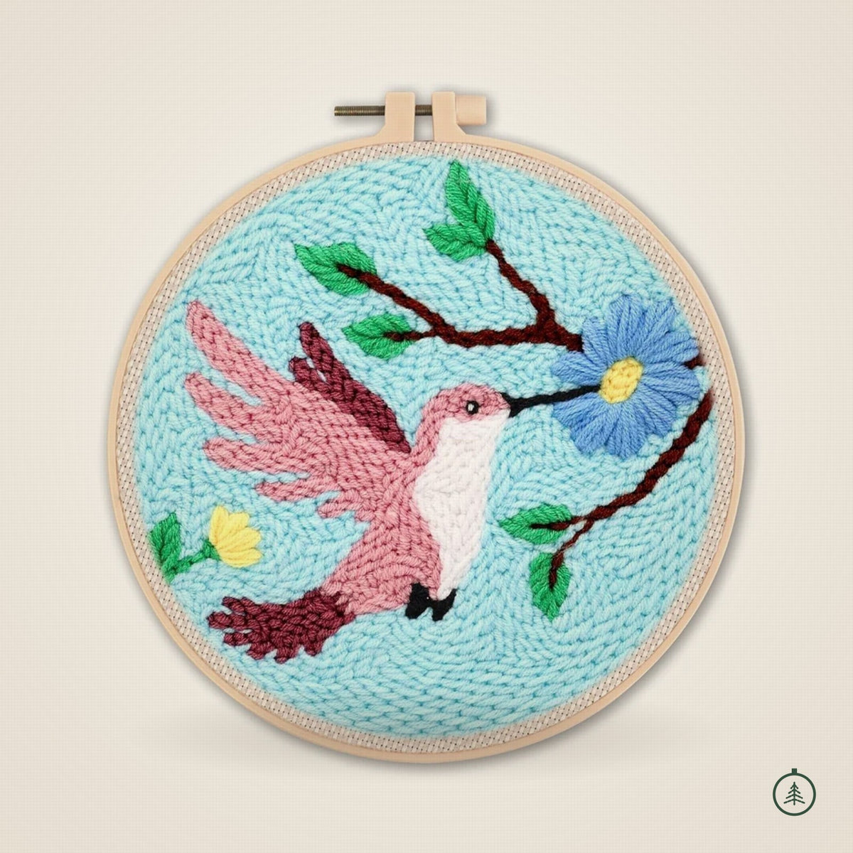 Kit punch needle Colibri rose butinant une fleur bleue